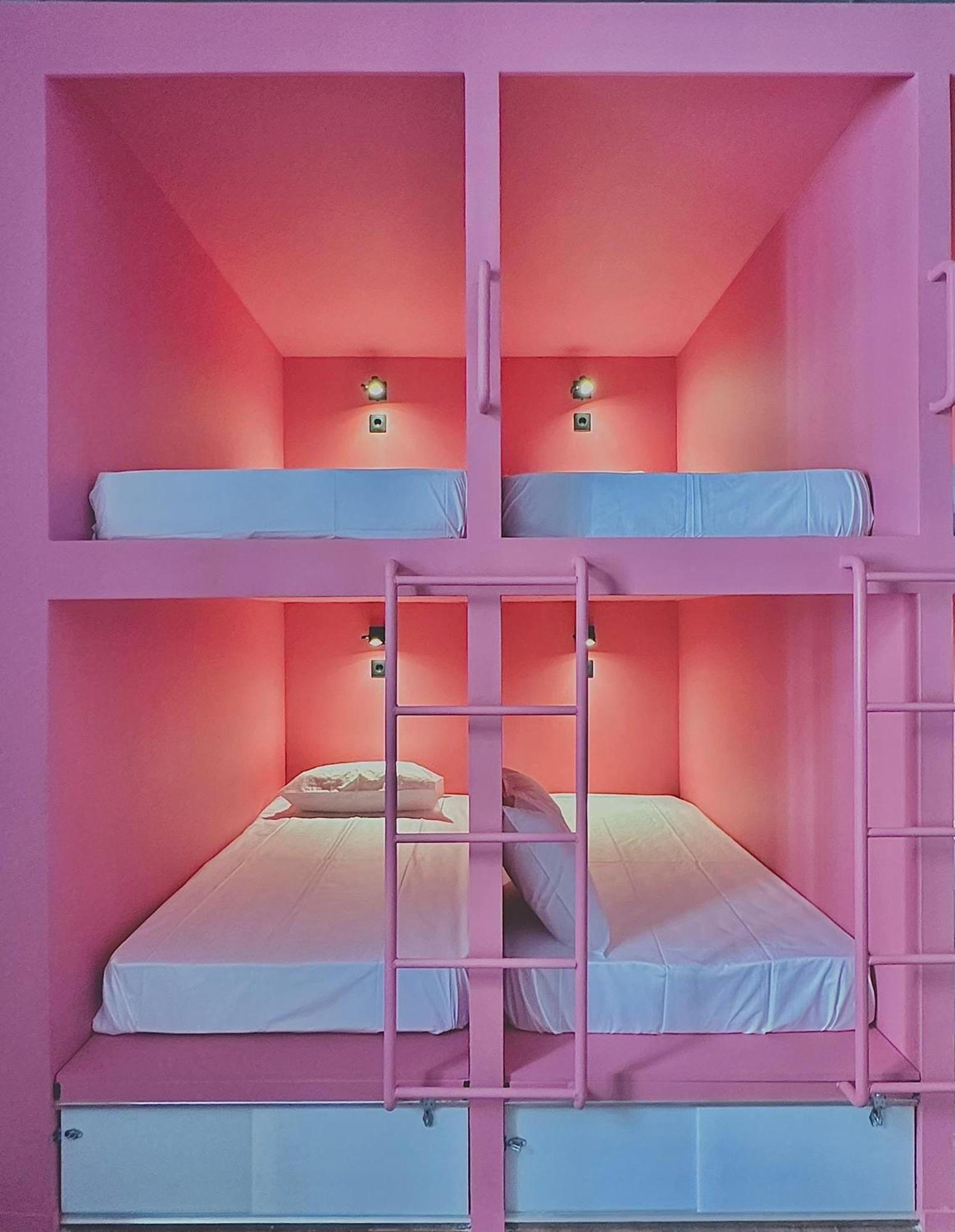 Pink Lemon Hostel Athens Exterior photo